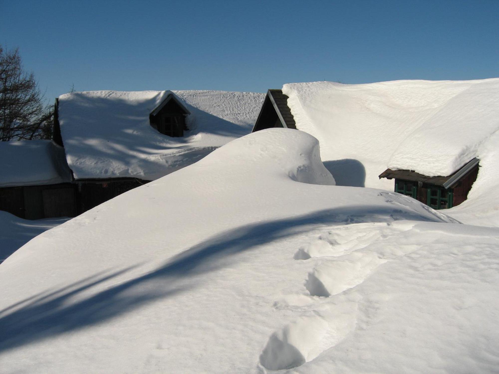 Heidi'S Schlummerkiste Am Fuss Der Teichalm Breitenau am Hochlantsch Exterior foto